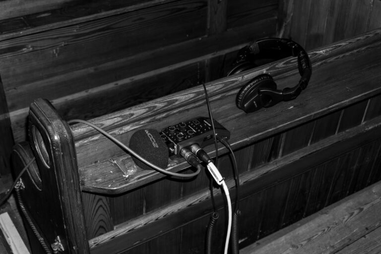 Top 10 Benefits of Using a Cable Organizer for Your Home